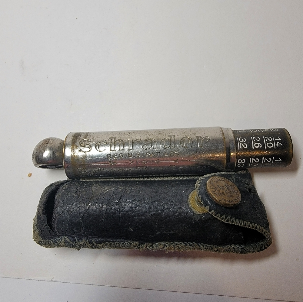 Schrader Antique Balloon Tire Pressure Gauge with Leather Case